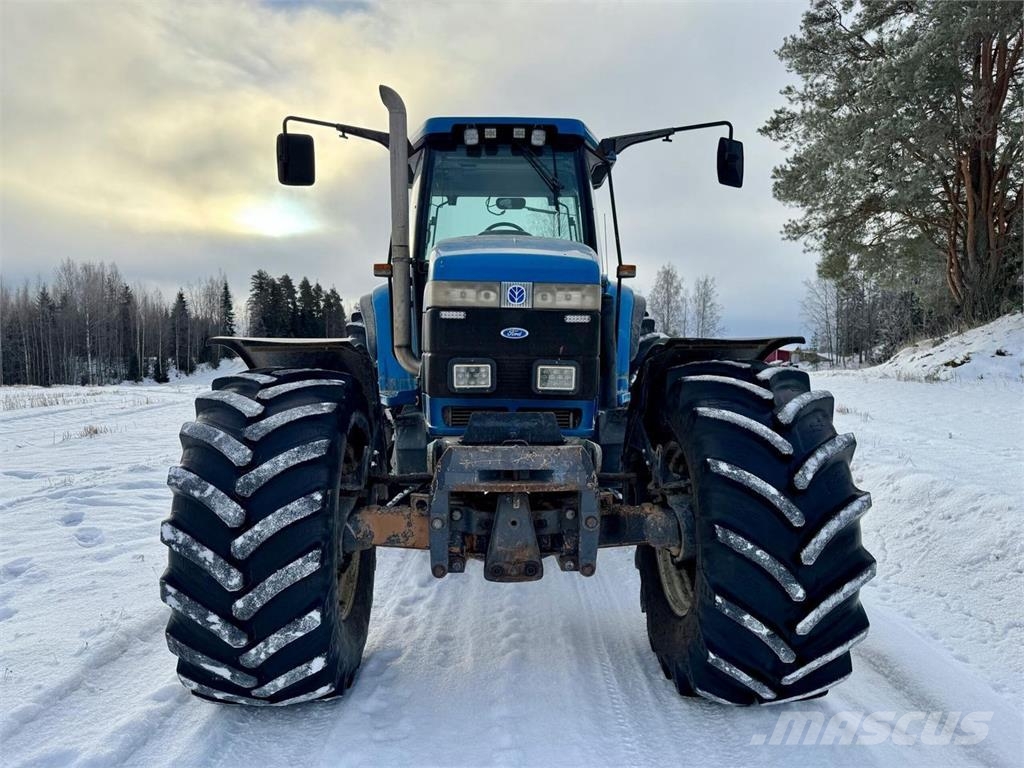 Ford 8770 الجرارات