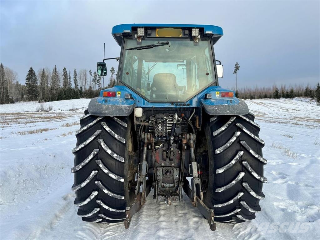 Ford 8770 الجرارات