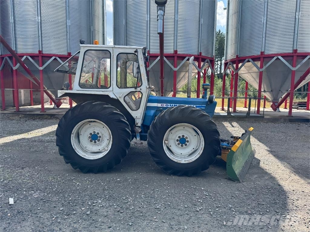 Ford COUNTY 764 TURBO HUOM KUNTO Traktoriai