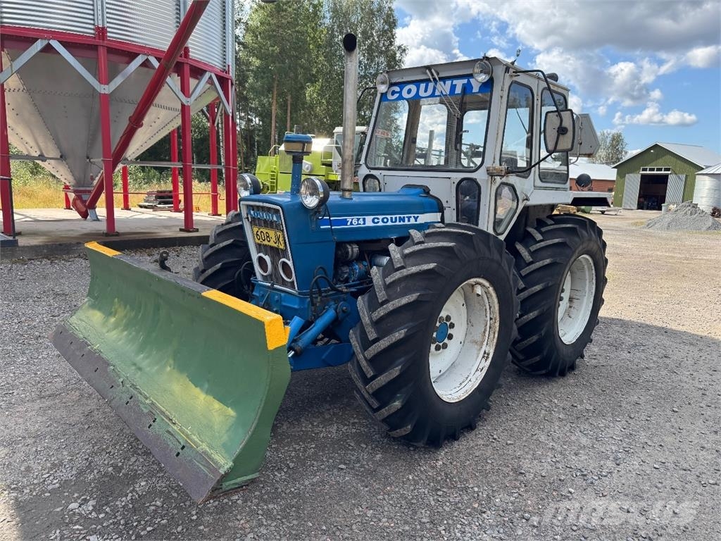 Ford COUNTY 764 TURBO HUOM KUNTO Traktoriai