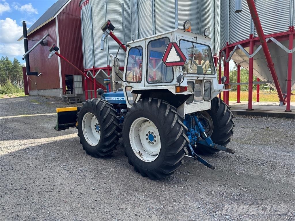 Ford COUNTY 764 TURBO HUOM KUNTO Traktoriai