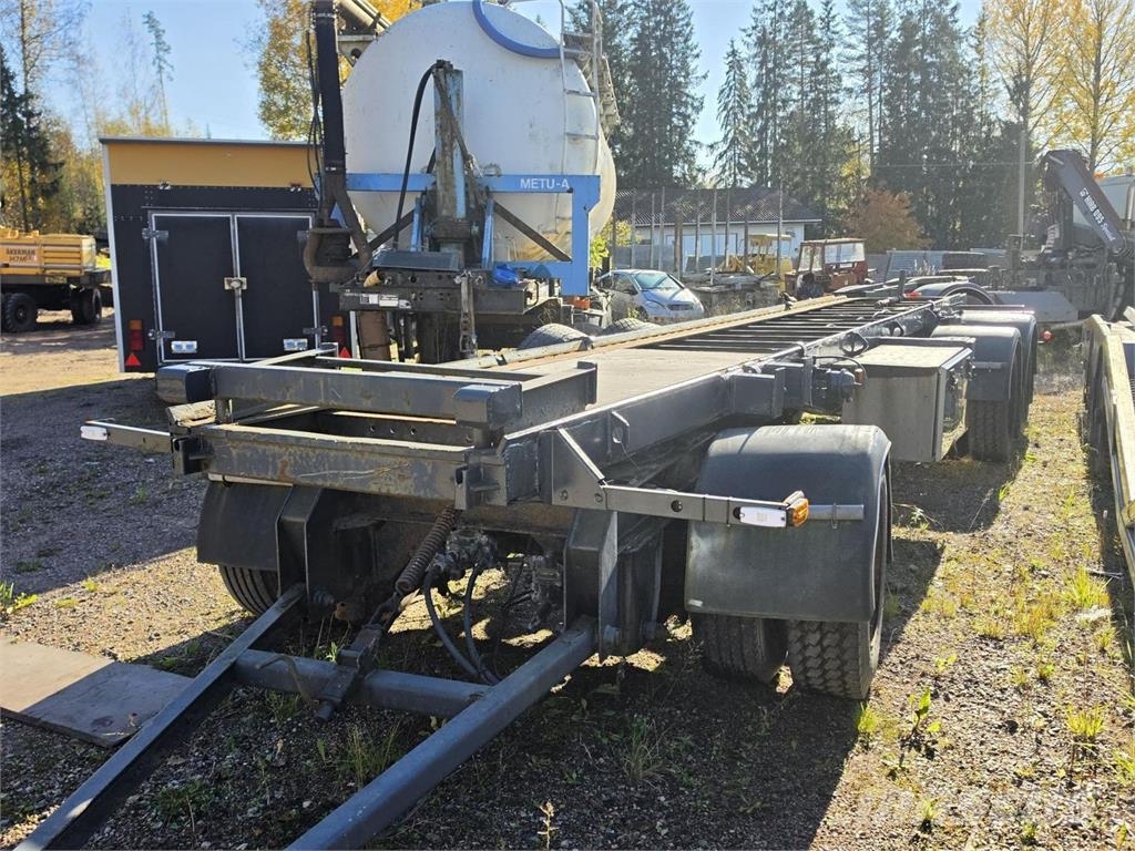 Groenewegen vaihtolavaperävaunu 3-aks. Demountable trailers