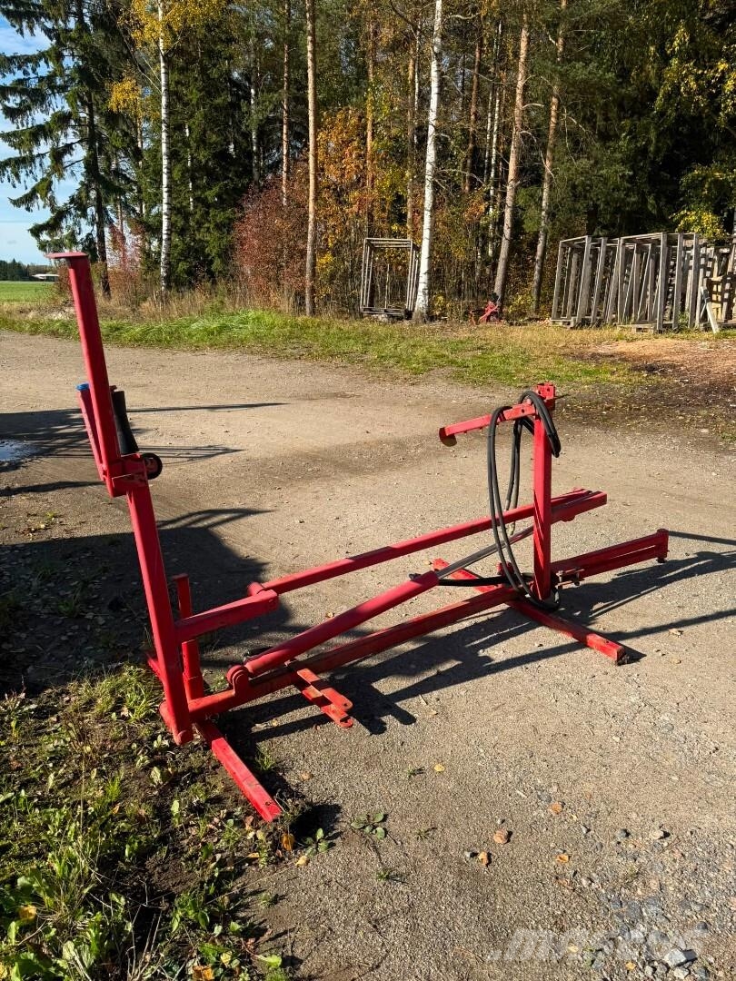 Hakki 37 Easy Syöttöpöydällä Procesadoras y cortadoras de leña