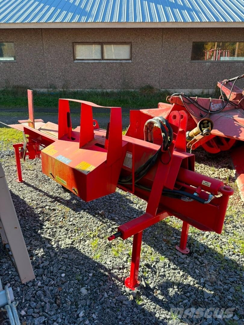 Hakki HH 100 VÄHÄN KÄYTETTY معدات الحِراجة - غير ذلك