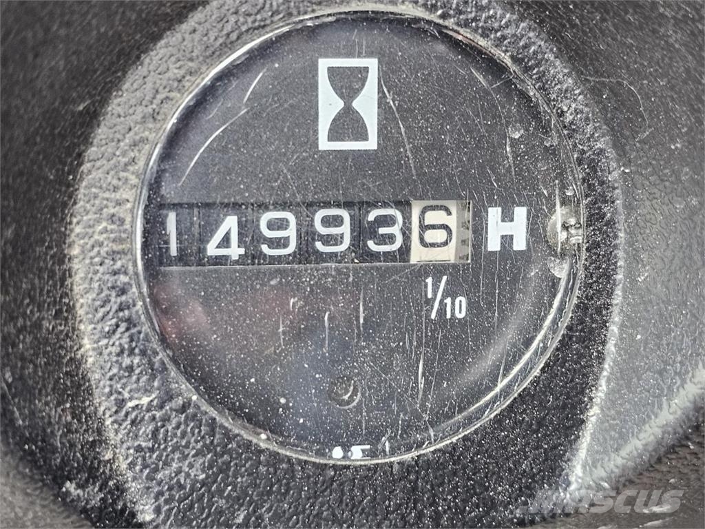 Hitachi EX200-5 pitkäpuomi Екскаватори з великим вилітом