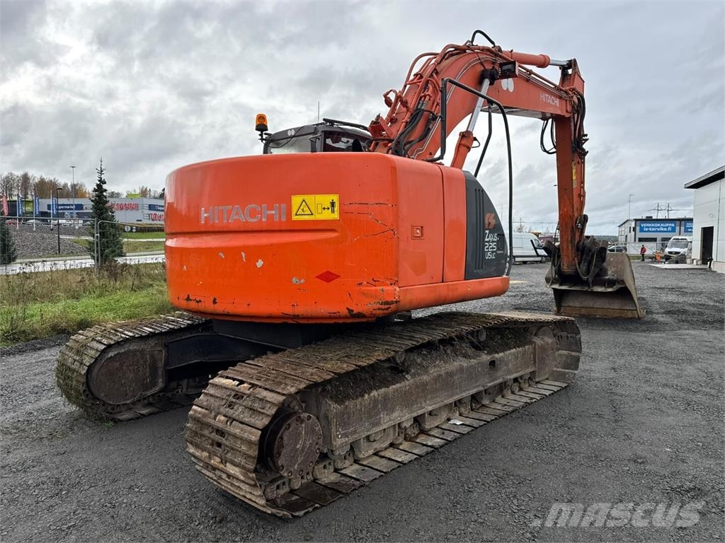 Hitachi ZX 225 US Gravemaskiner på larvebånd