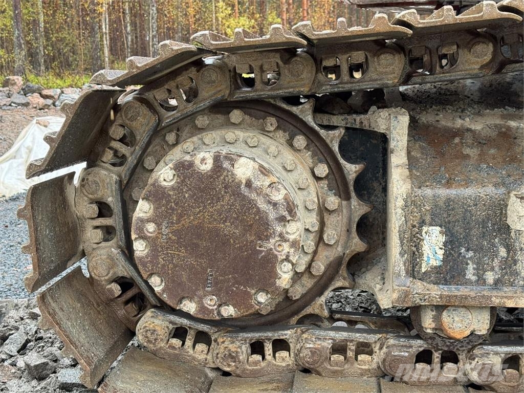 Hitachi ZX 225 USLC-7 Kāpurķēžu ekskavatori