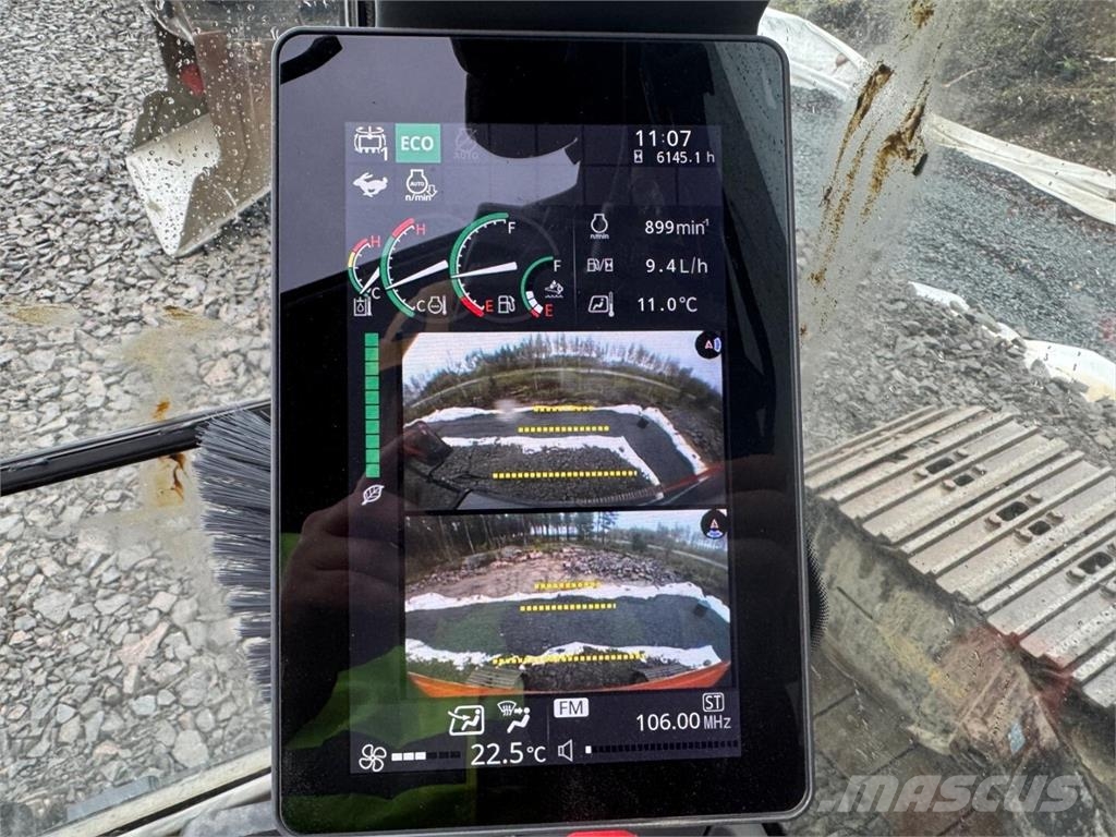 Hitachi ZX 225 USLC-7 Kāpurķēžu ekskavatori