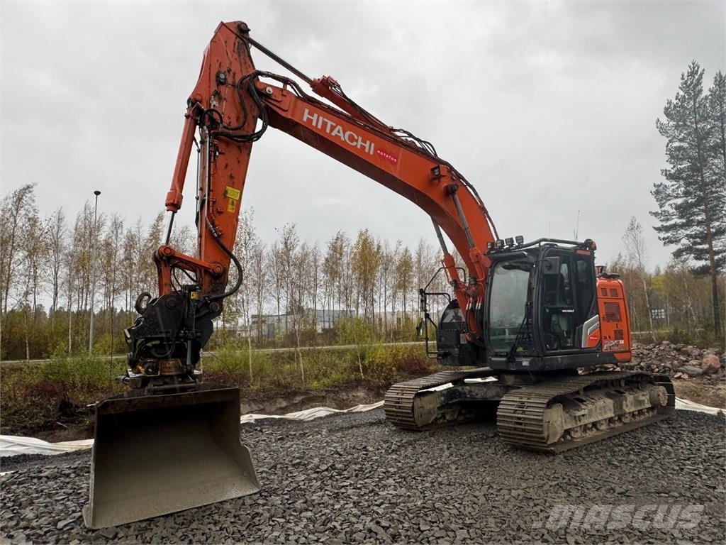 Hitachi ZX 225 USLC-7 Kāpurķēžu ekskavatori