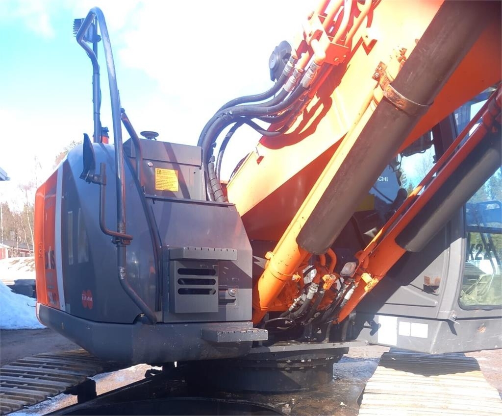 Hitachi ZX 225 USRLC-3 Roomikekskavaatorid
