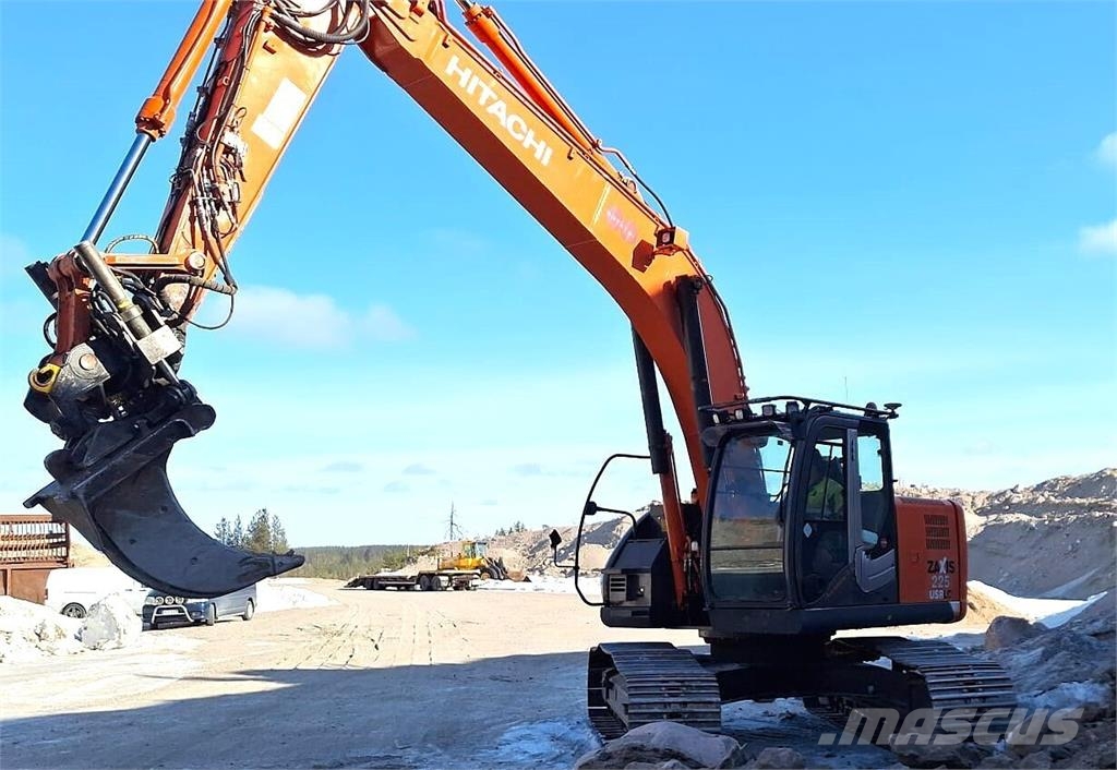 Hitachi ZX 225 USRLC-3 Roomikekskavaatorid