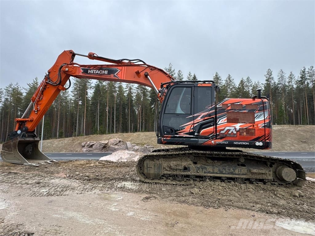 Hitachi ZX 225 USRLC-7 Pásová rýpadla