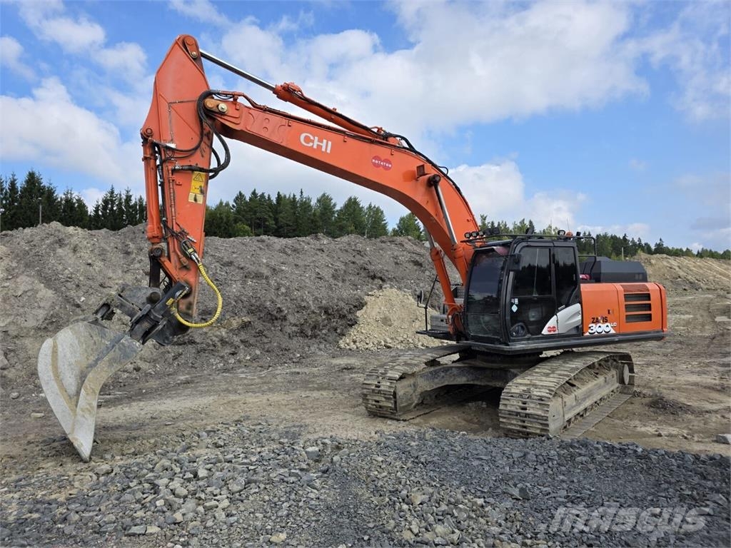 Hitachi ZX 300 LC-6 حفارات زحافة