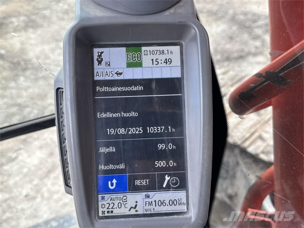 Hitachi ZX 300 LC-6 حفارات زحافة