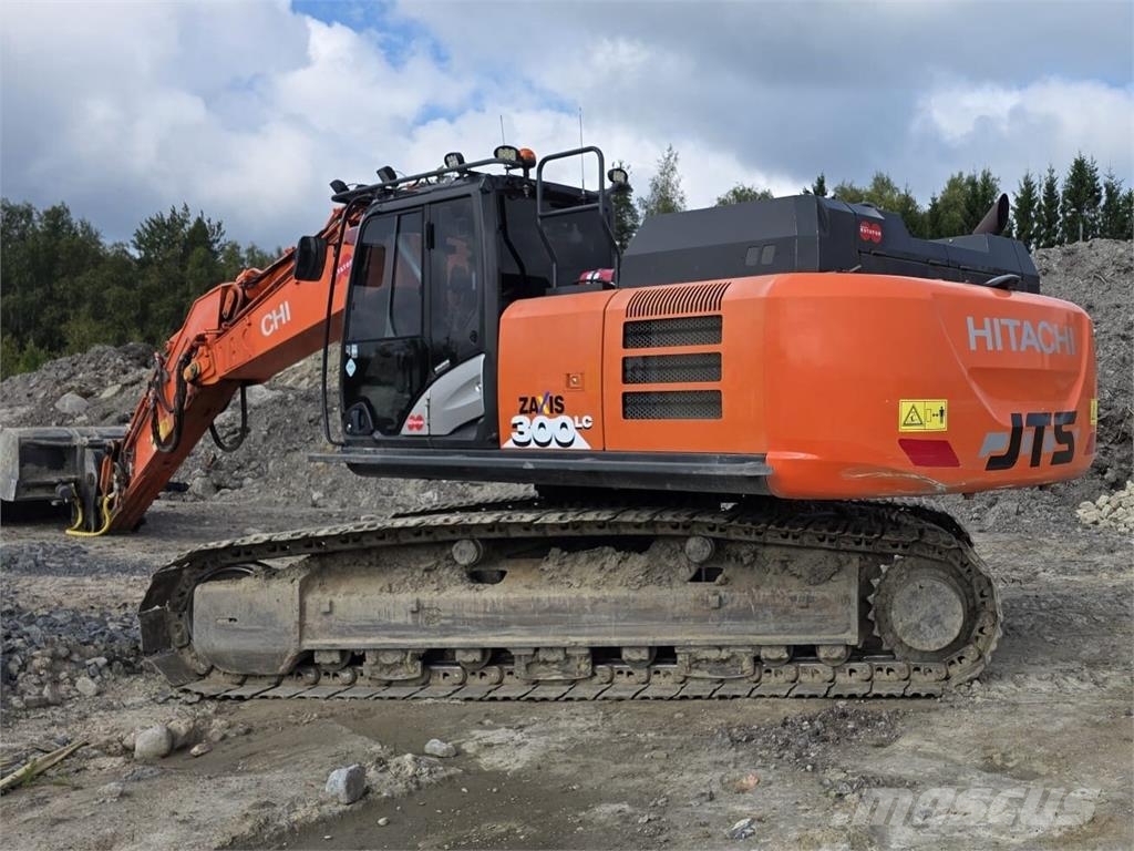 Hitachi ZX 300 LC-6 حفارات زحافة