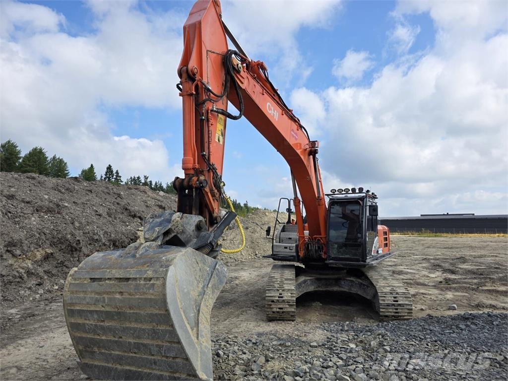 Hitachi ZX 300 LC-6 حفارات زحافة