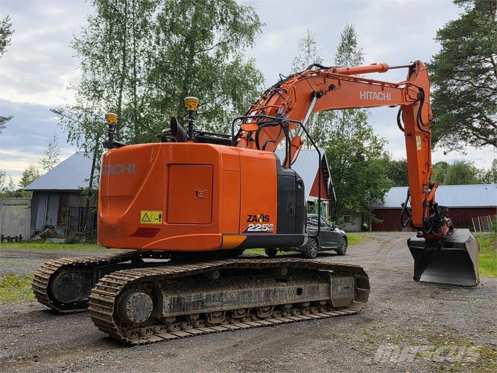 Hitachi ZX225USLC-5B, Trimble 3D, Rototilt, Lämmitin Koparki gąsienicowe
