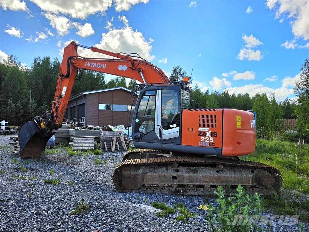 Hitachi ZX225USRLC-3, Engcon, Kauha, Webasto, Rasvari 履带挖掘机