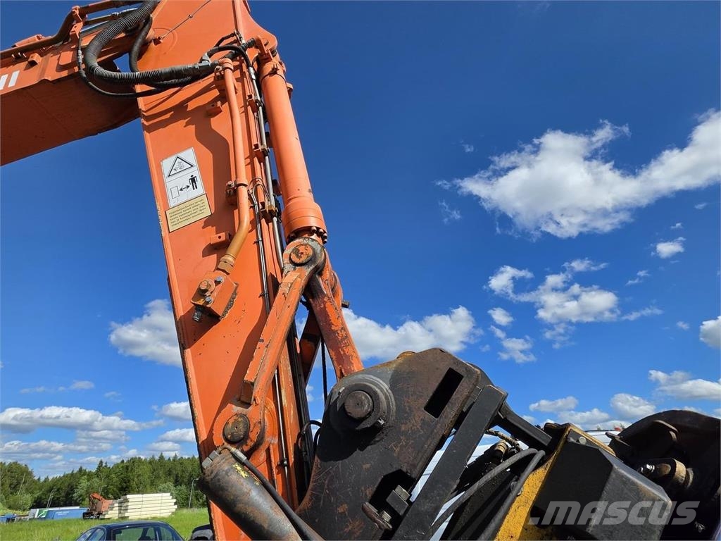 Hitachi ZX225USRLC-3, Engcon, Kauha, Webasto, Rasvari 履带挖掘机