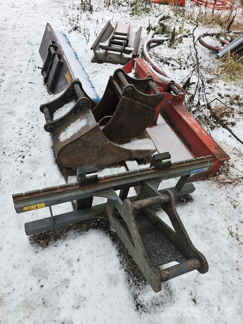 Hitachi ZX48U-3 CLR, Indexator, 6 kauhaa, harja, 2012, Espoo