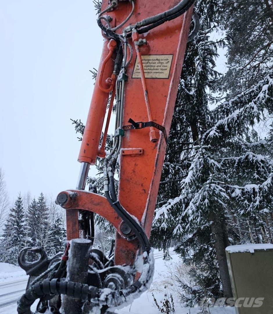 Hitachi ZX50U-2 CLR + SMP + 3 kauhaa حفارات صغيرة أقل من 7 طن (حفارات صغيرة)