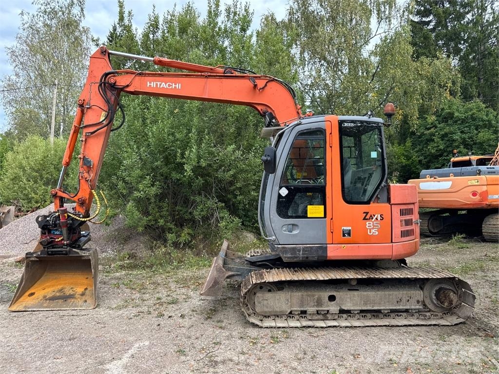 Hitachi ZX85 US حفارات وسط 7 طن - 12 طن