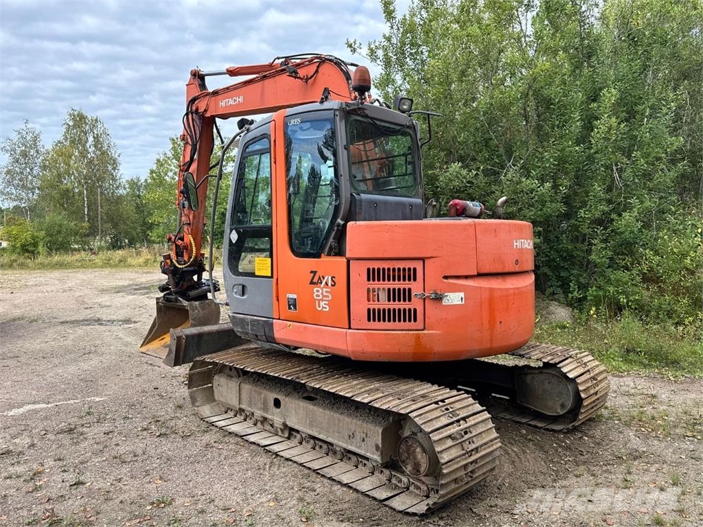 Hitachi ZX85 US حفارات وسط 7 طن - 12 طن