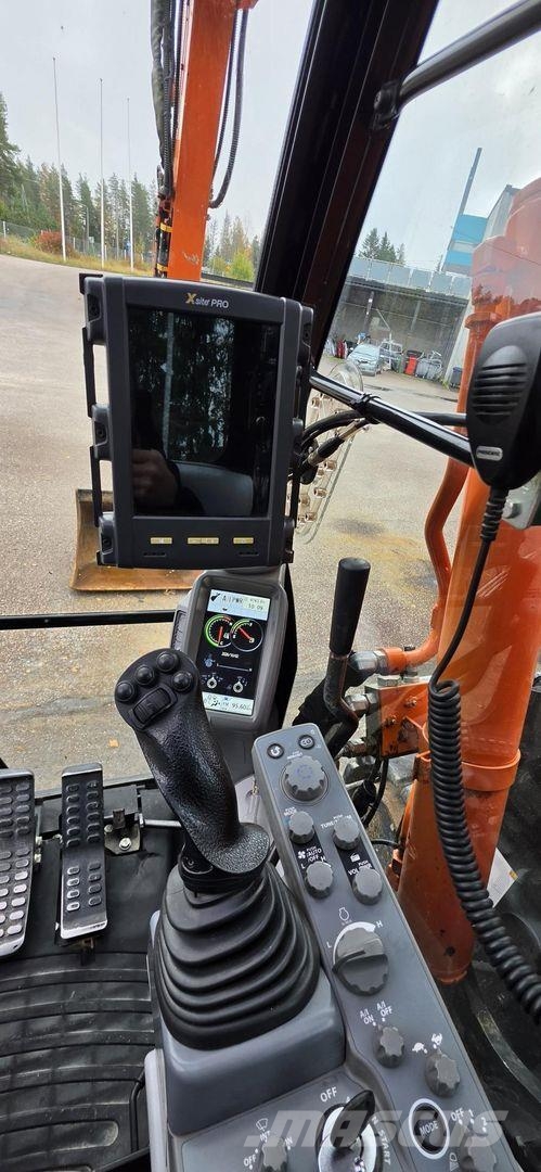 Hitachi ZX85US-5A Vidēja lieluma ekskavatori 7 t - 12 t
