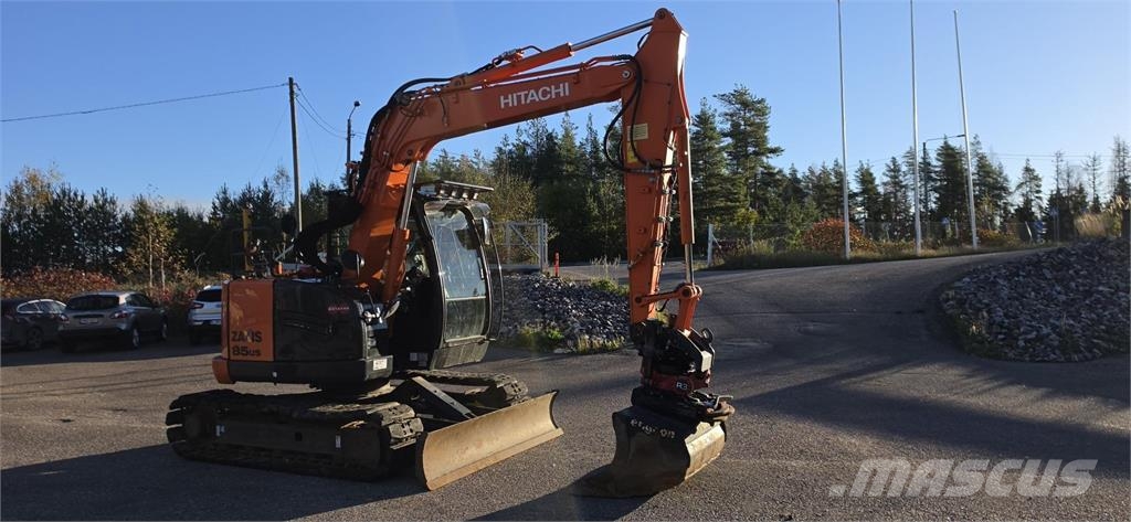 Hitachi ZX85US-5A Vidēja lieluma ekskavatori 7 t - 12 t