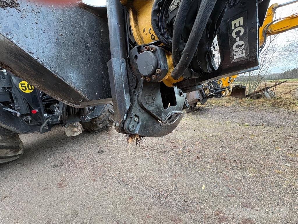 Huddig 1260D, 3D Eteen ja Taakse, Stage 4, Traktorgravere