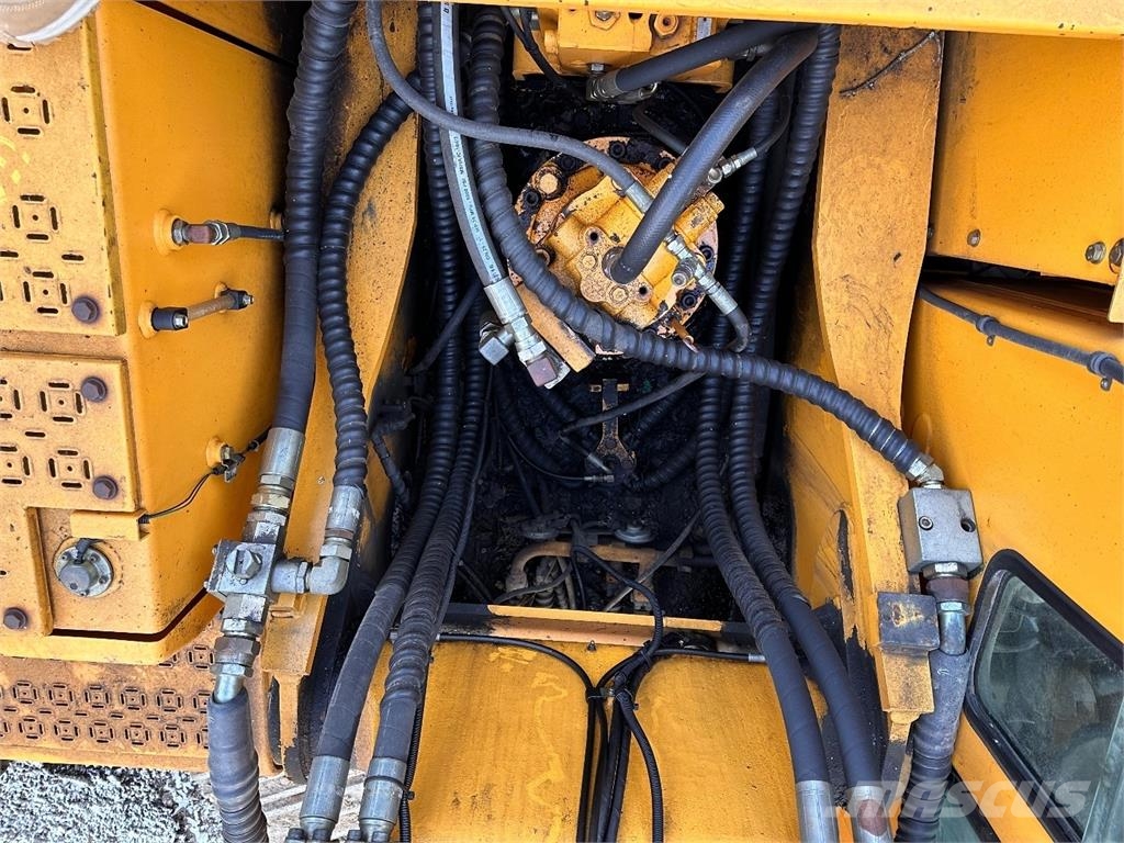 Hyundai 290LC-7A Beltegraver
