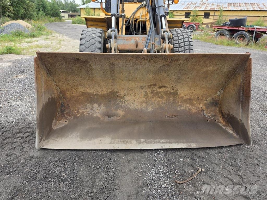 Hyundai HL730TM-7, Rasvari, Kauha Radlader