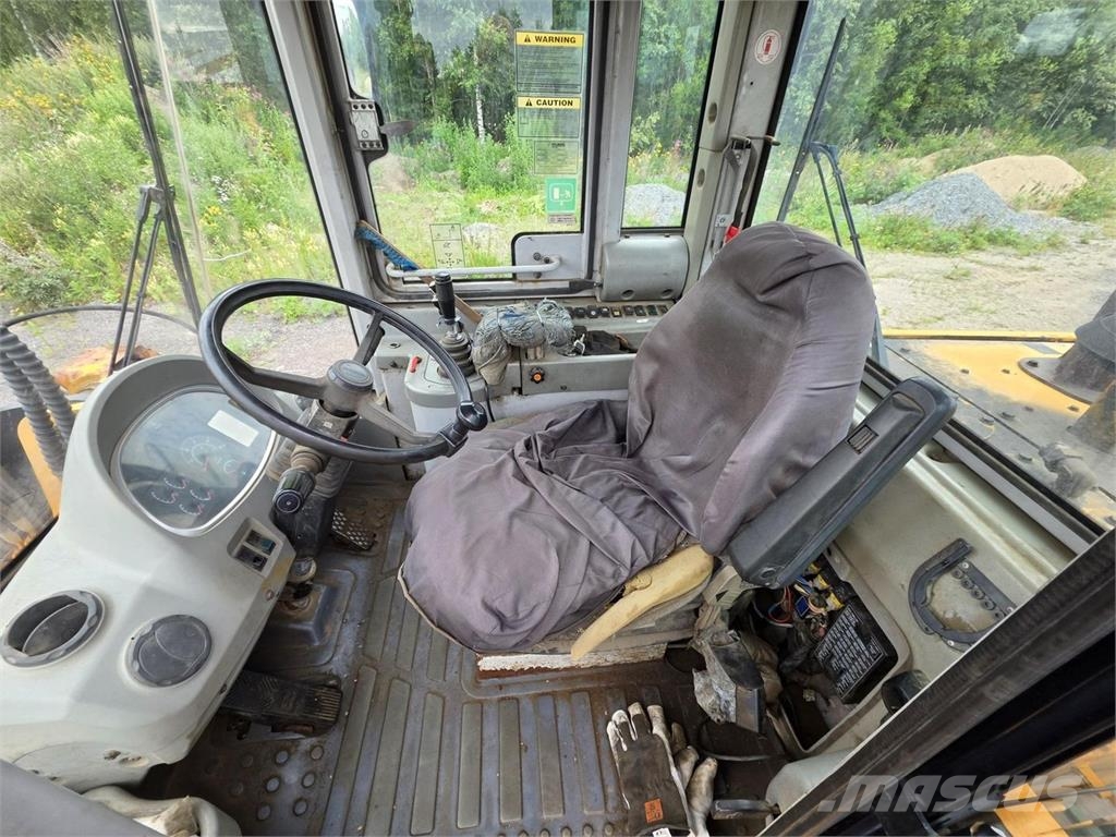 Hyundai HL730TM-7, Rasvari, Kauha Radlader