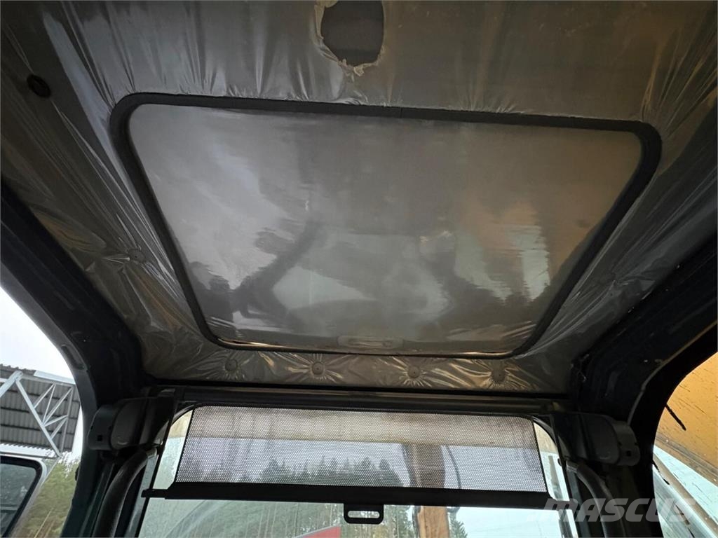 Hyundai Robex 125 LCR-9A Pelle sur chenilles