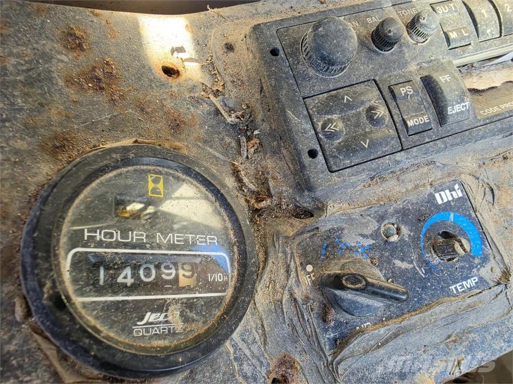 Hyundai Robex 420LC Kāpurķēžu ekskavatori