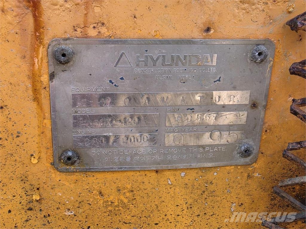 Hyundai Robex 420LC Kāpurķēžu ekskavatori