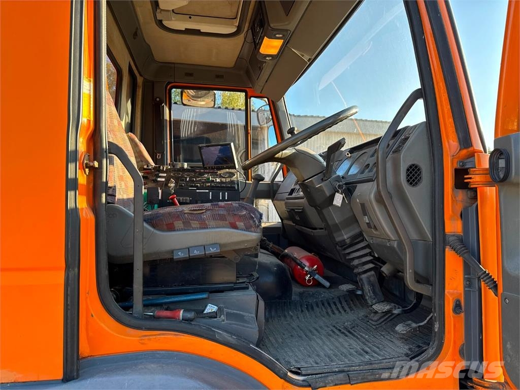 Iveco 150 E18 BUCHER TAZ SILENT Lakaisukoneet