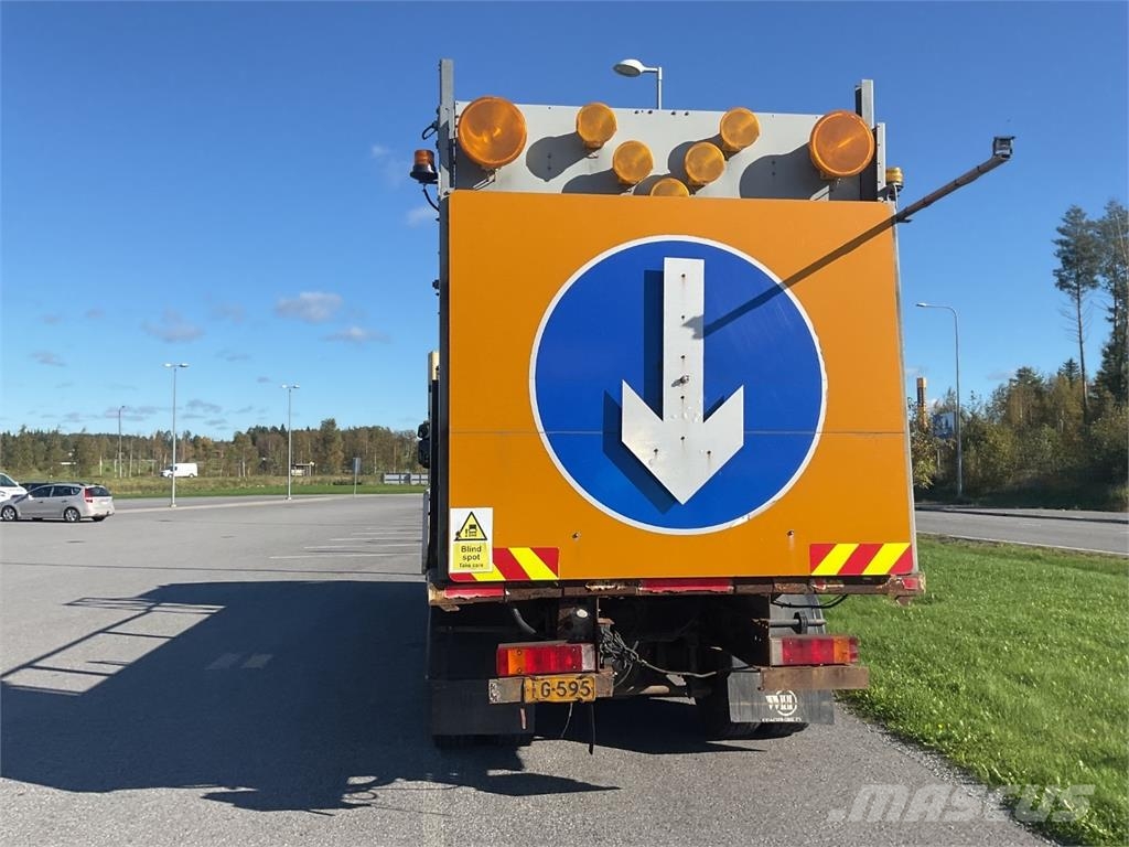 Iveco 180 e 25 Otros camiones