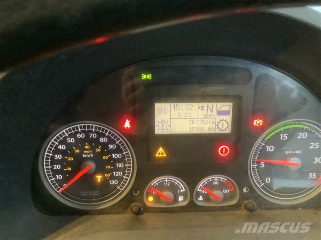 Iveco 180 e 25 Otros camiones