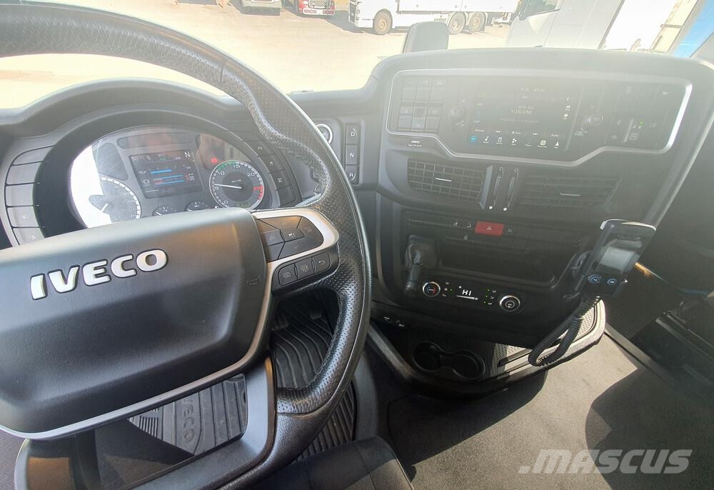 Iveco 460 6x2 -24 Kuorma-autoalustat