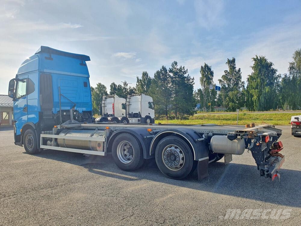 Iveco 460 6x2 -24 Kuorma-autoalustat