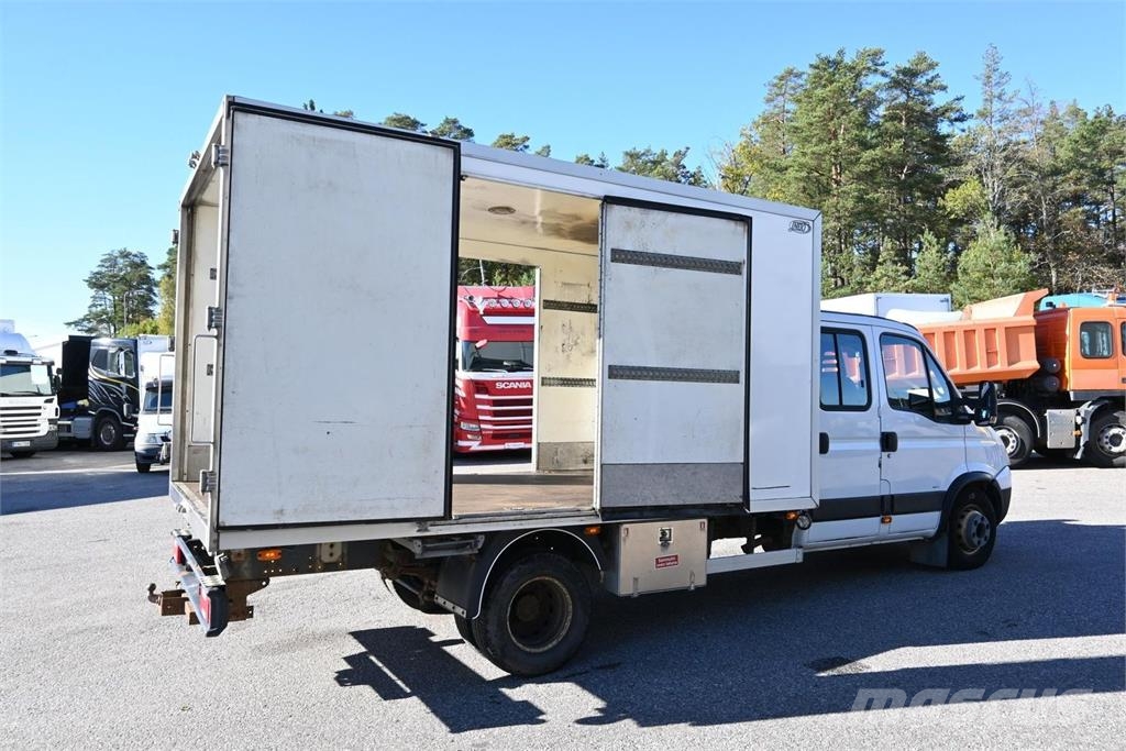 Iveco Daily Umpikorikuorma-autot