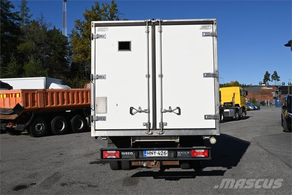 Iveco Daily Umpikorikuorma-autot