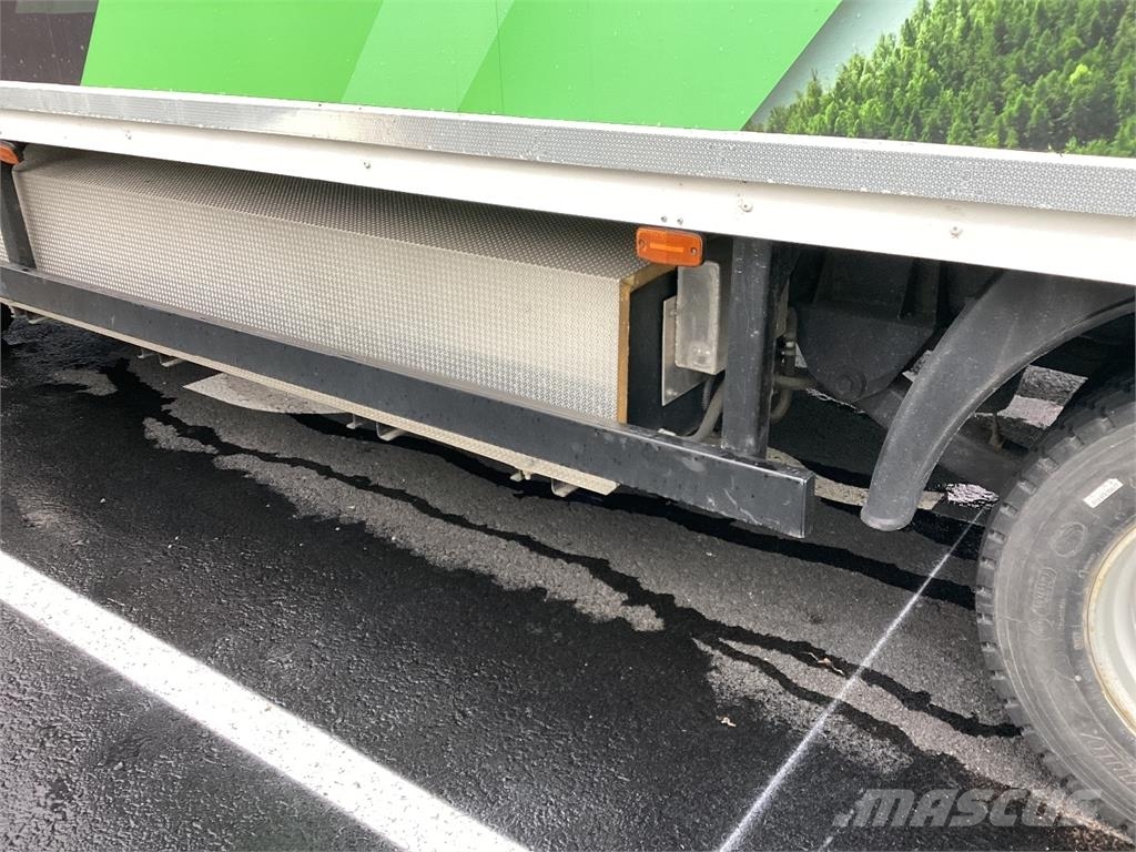 Iveco E liner Umpikorikuorma-autot