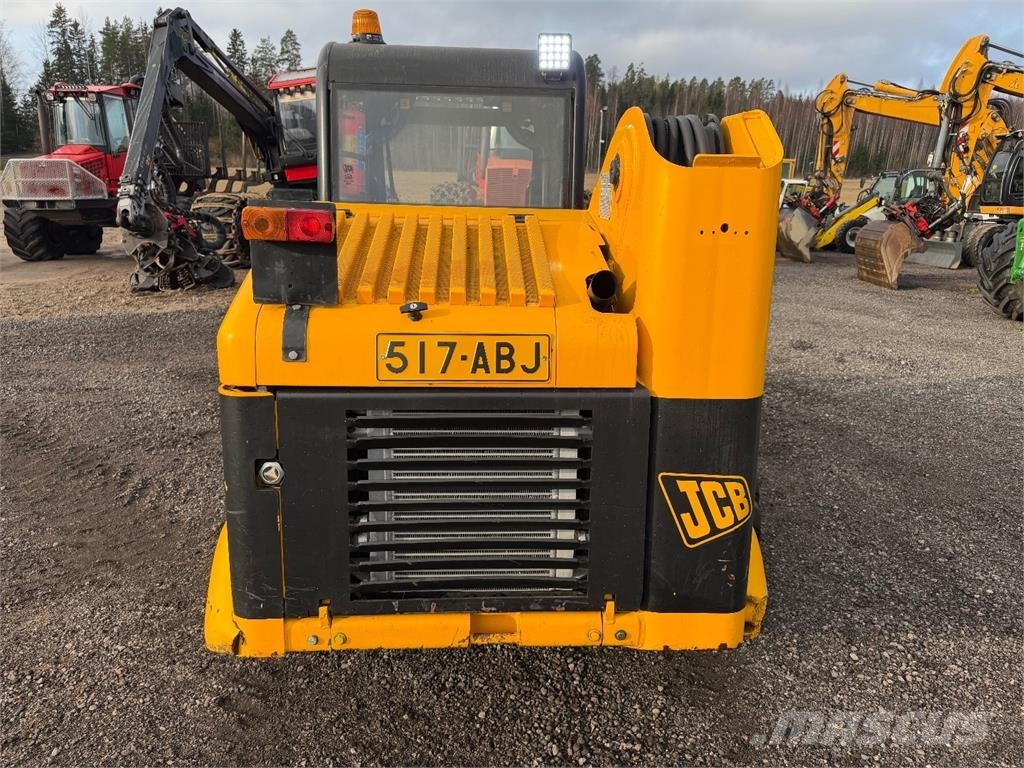JCB 1110 ROBOT لوادر انزلاقية التوجيه