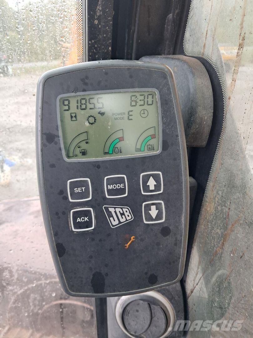 JCB 130 js engonilla Tulossa . Ostan koneita Telakaivukoneet