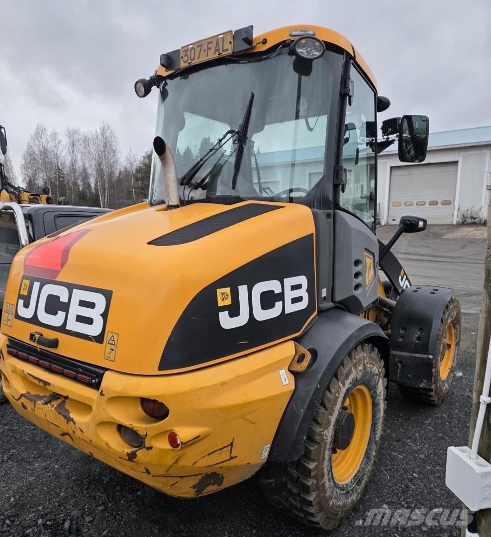 JCB 409, Kauha, Piikit, Aura, Hiekoituskauha Cargadoras sobre ruedas