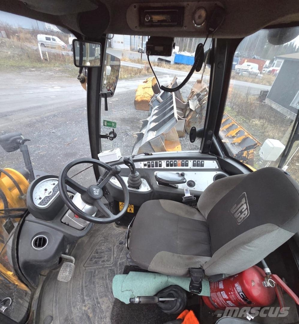 JCB 409, Kauha, Piikit, Aura, Hiekoituskauha Cargadoras sobre ruedas