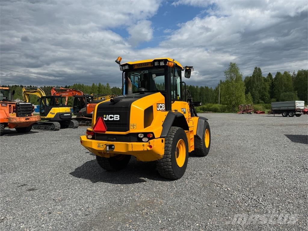 JCB 413K Gumikerekes homlokrakodók