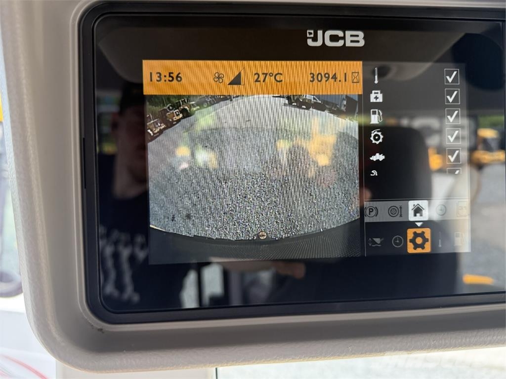 JCB 413K Gumikerekes homlokrakodók